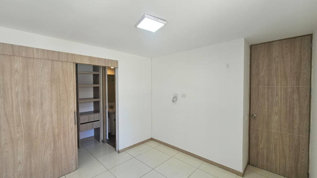 Apartamento En Arriendo - Valle Del Lili, Cali