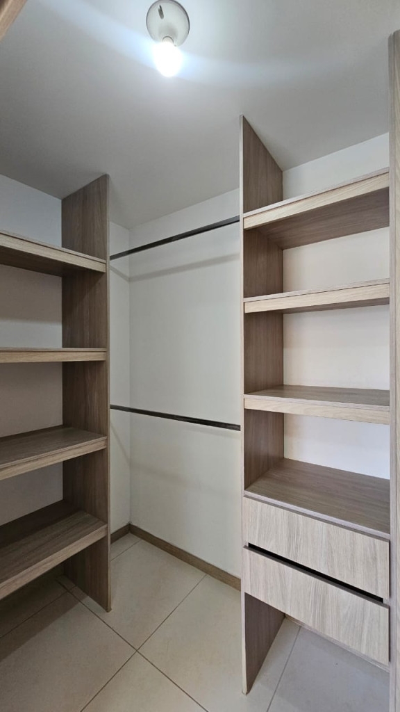 Apartamento En Arriendo - Valle Del Lili, Cali