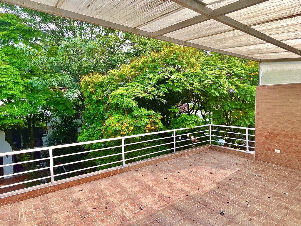 Casa En Venta - Bosques Del Limonar, Cali