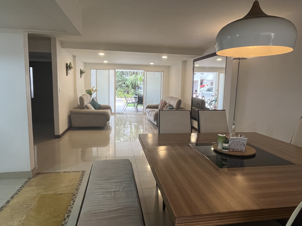 Casa En Venta - Bosques Del Limonar, Cali