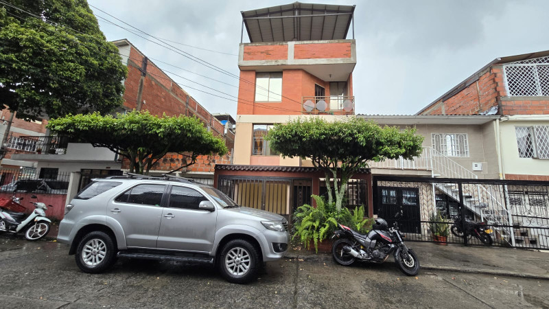 Casa En Arriendo - Samanes De Guadalupe, Cali