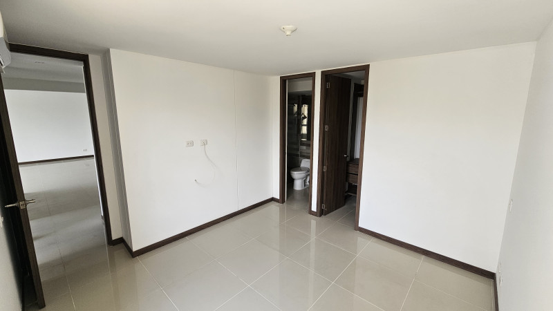 Apartamento En Venta - Valle Del Lili, Cali