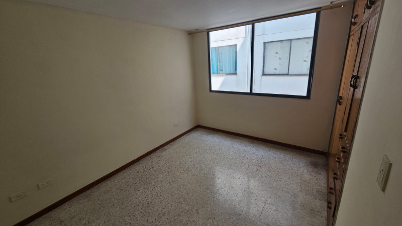 Apartamento En Arriendo - Ciudad Capri, Cali