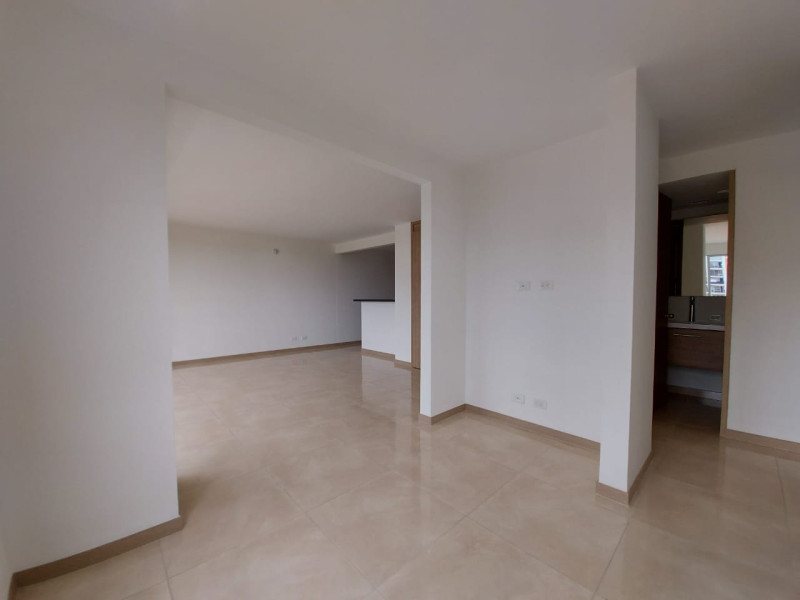 Apartamento En Arriendo - Prados Del Norte, Cali