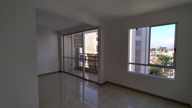 Apartamento En Arriendo - Prados Del Norte, Cali