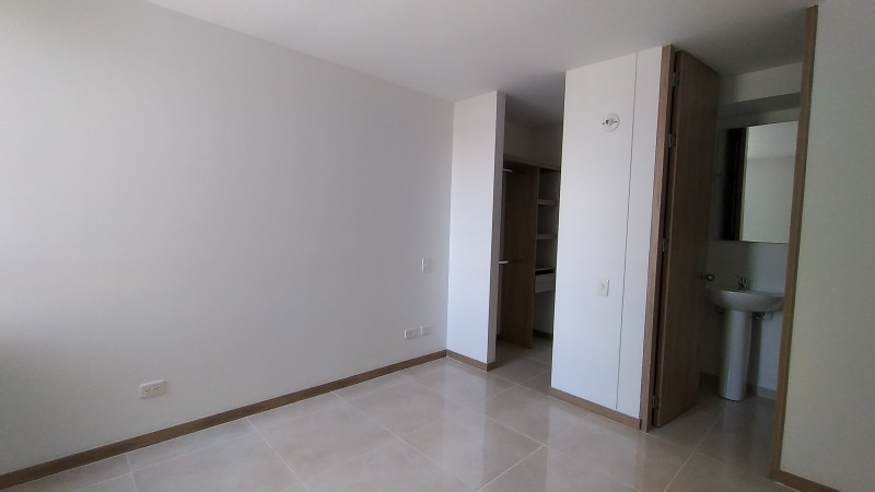 Apartamento En Arriendo - Prados Del Norte, Cali