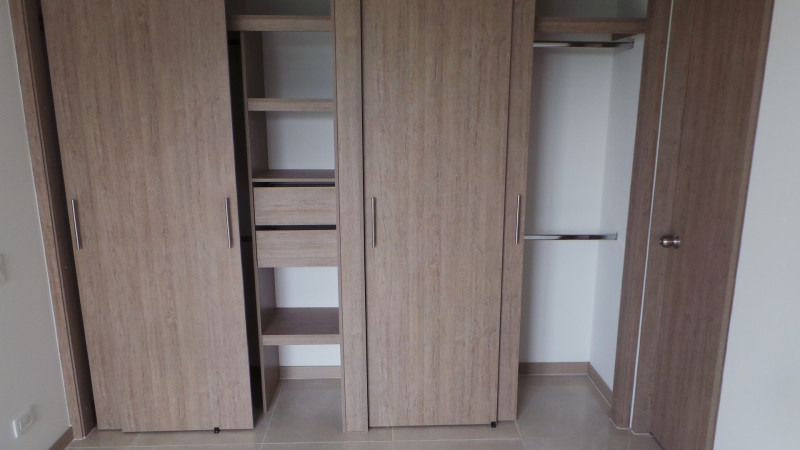 Apartamento En Arriendo - Prados Del Norte, Cali