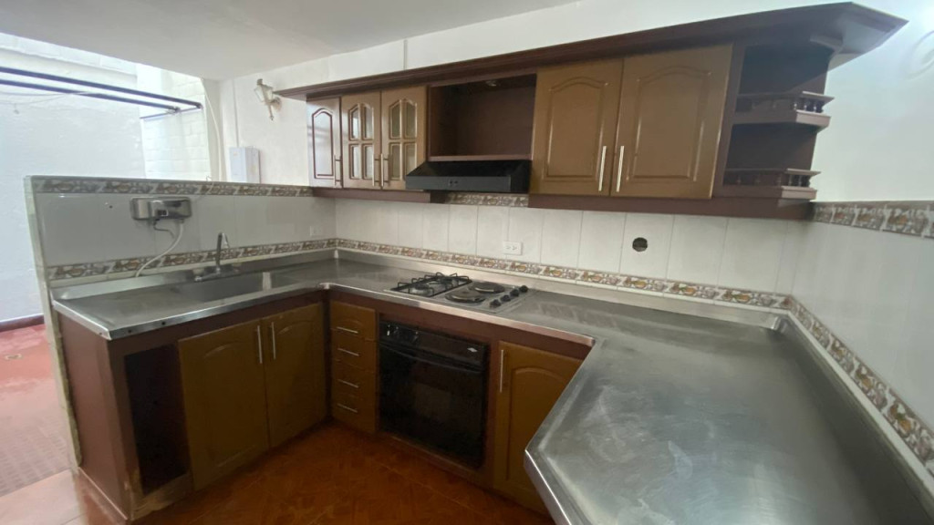 Casa En Venta - La Esmeralda, Cali