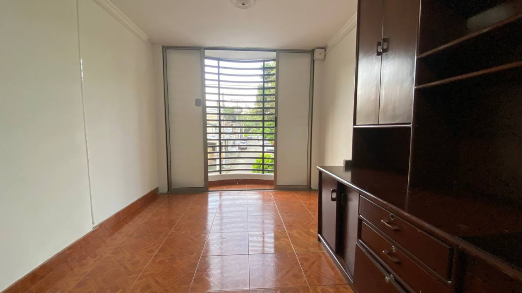 Casa En Venta - La Esmeralda, Cali