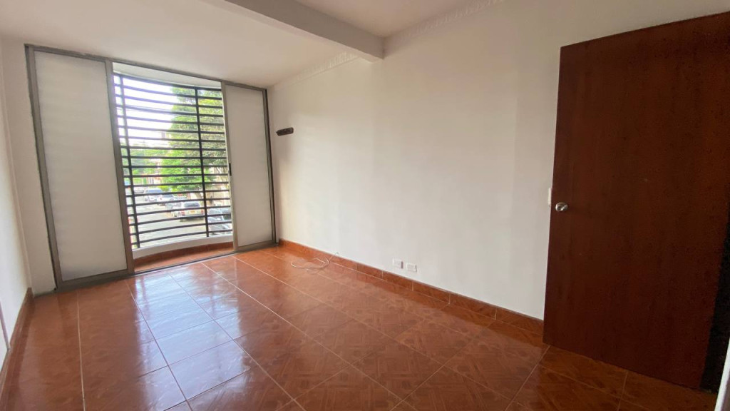 Casa En Venta - La Esmeralda, Cali