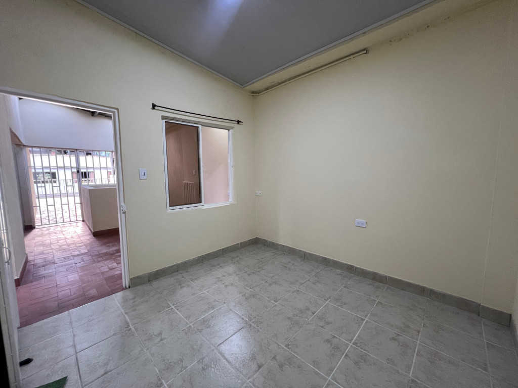 Casa En Arriendo - Las Granjas, Cali