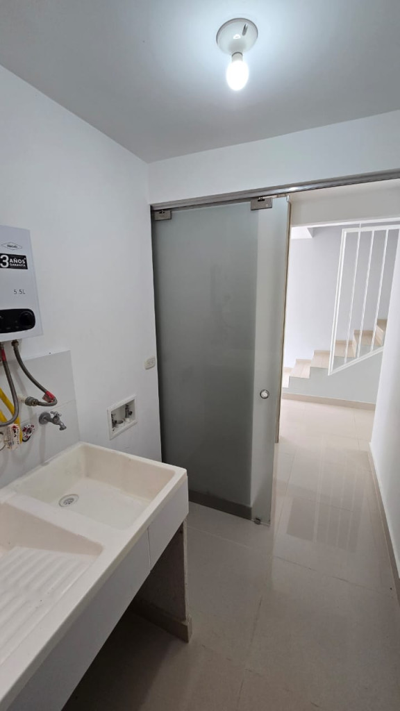 Casa En Arriendo - Ciudad Country, Jamundí