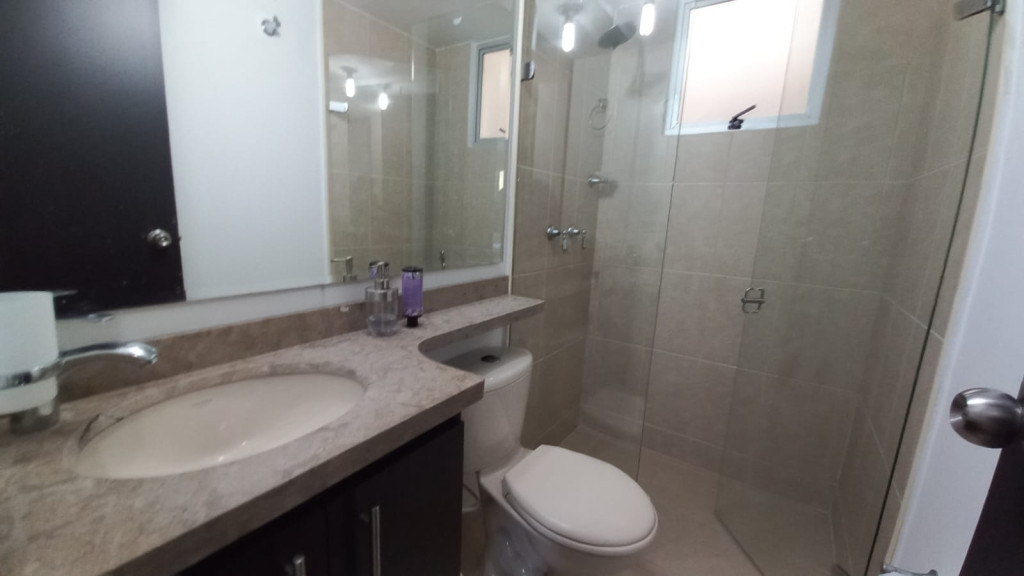 Apartamento En Arriendo - El Bosque, Cali