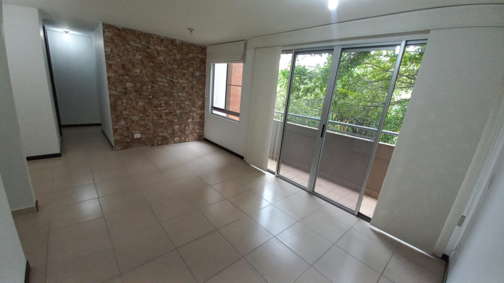 Apartamento En Arriendo - El Bosque, Cali
