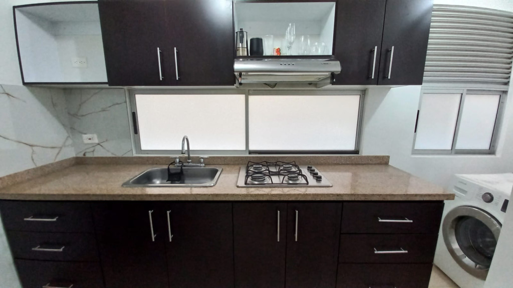 Apartamento En Arriendo - El Bosque, Cali