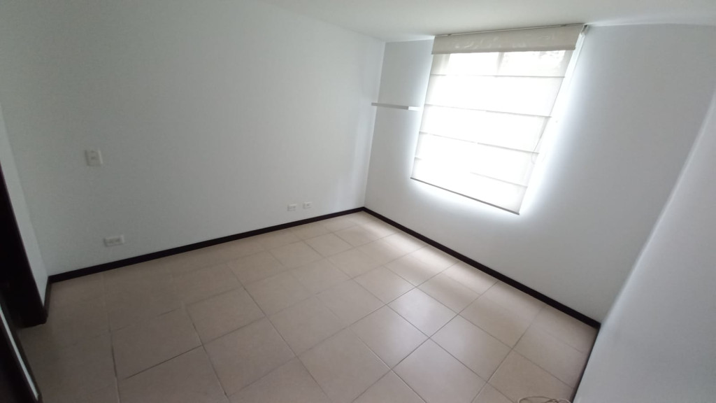 Apartamento En Arriendo - El Bosque, Cali