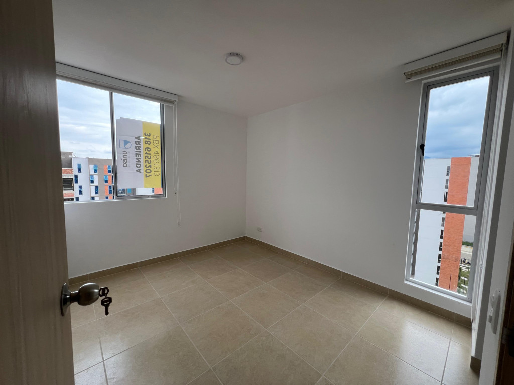 Apartamento En Arriendo - Ciudad Pacifica, Cali