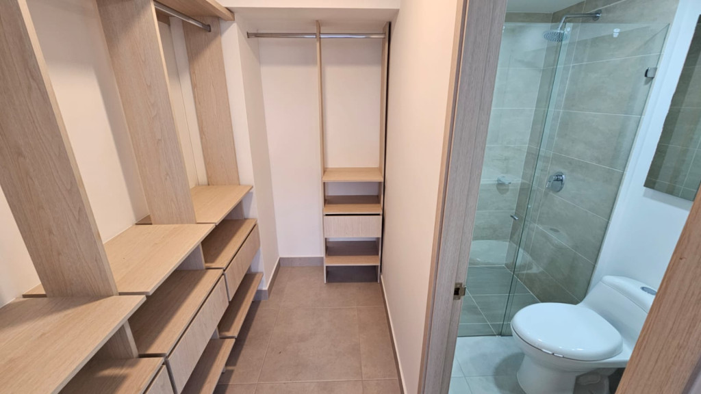 Apartamento En Arriendo - Valle Del Lili, Cali