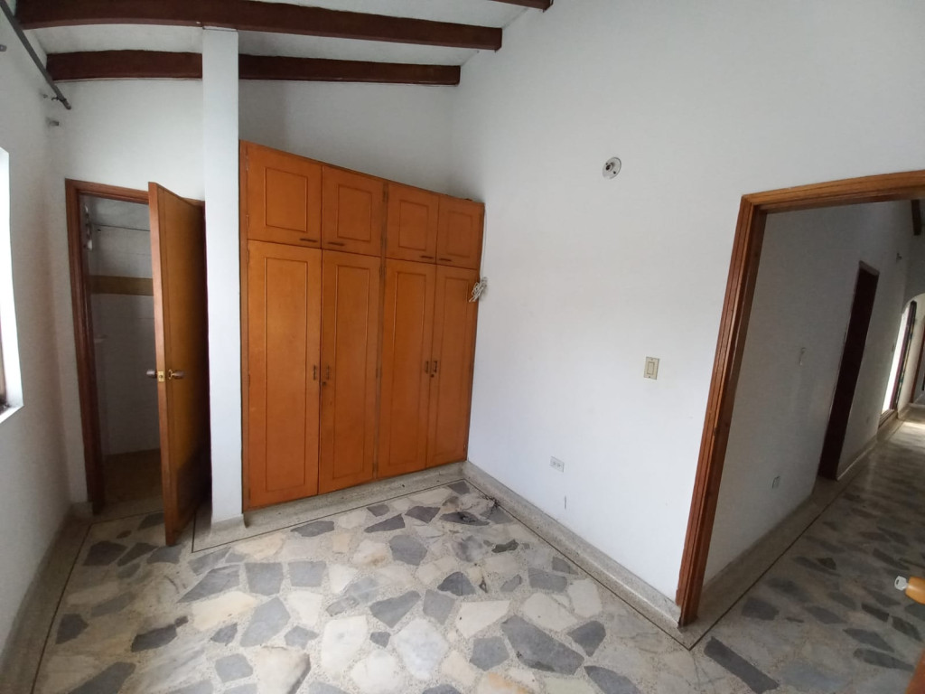 Apartamento En Arriendo - Prados Del Norte, Cali