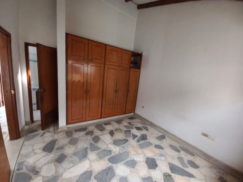 Apartamento En Arriendo - Prados Del Norte, Cali