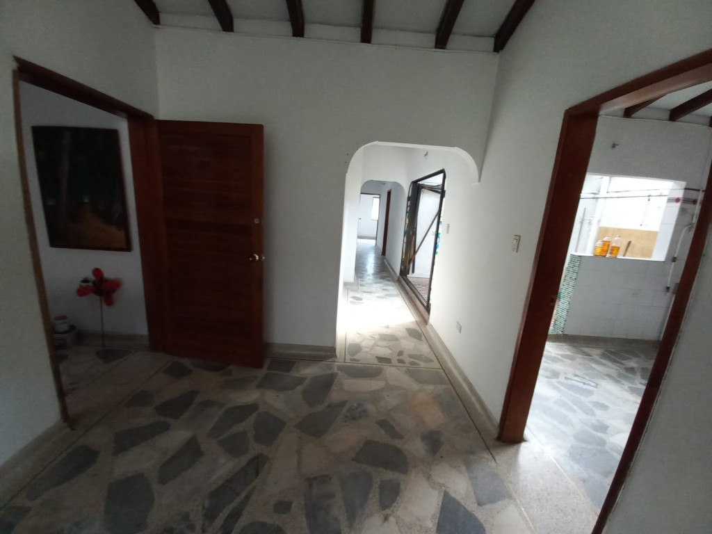 Apartamento En Arriendo - Prados Del Norte, Cali