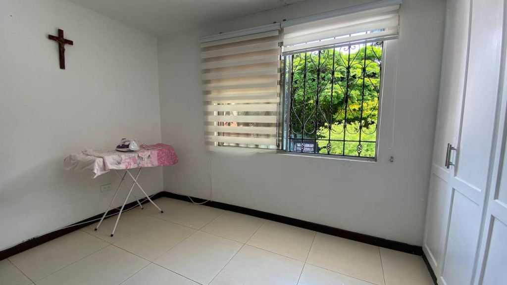 Casa En Venta - La Hacienda, Cali