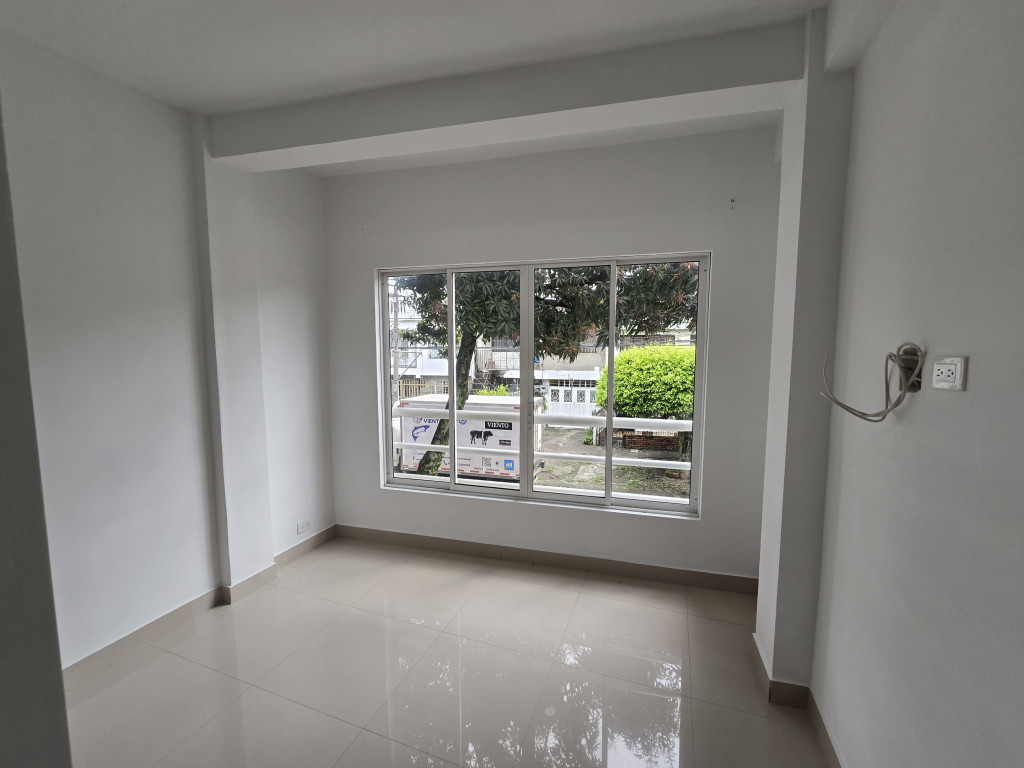 Apartamento En Arriendo - La Esmeralda, Cali