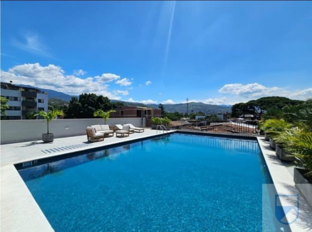 Apartaestudio En Arriendo - El Refugio, Cali