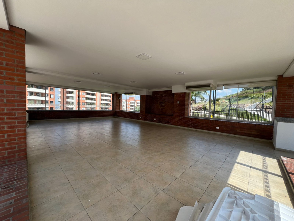 Apartamento En Arriendo - Cristales, Cali