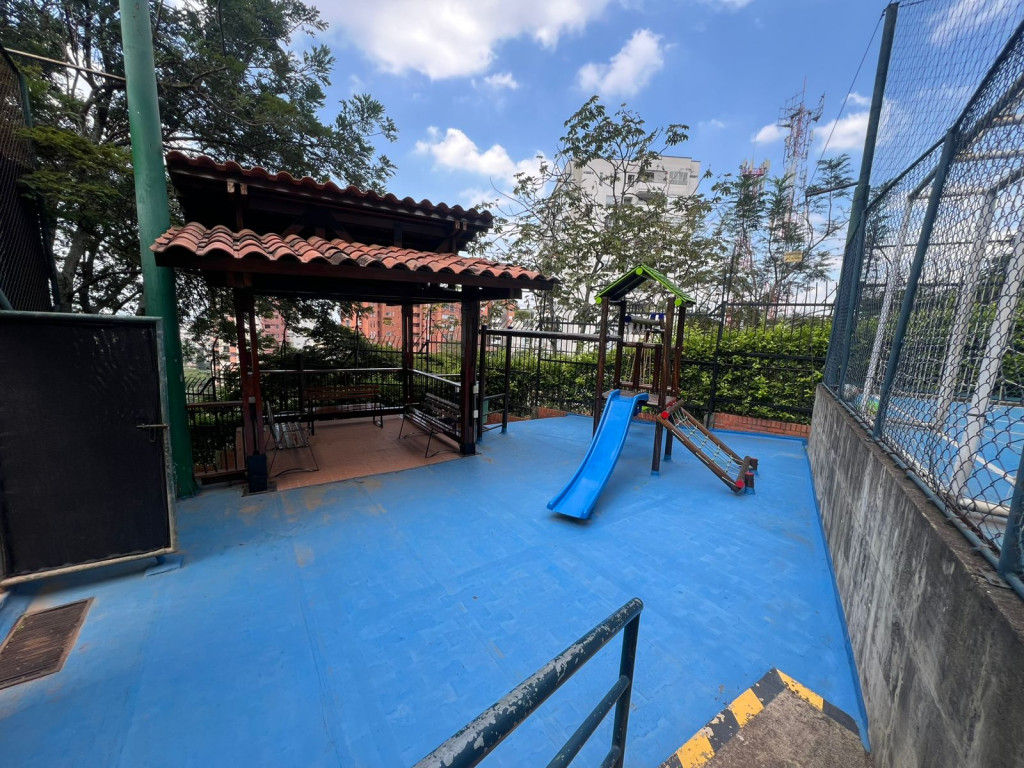 Apartamento En Arriendo - Cristales, Cali