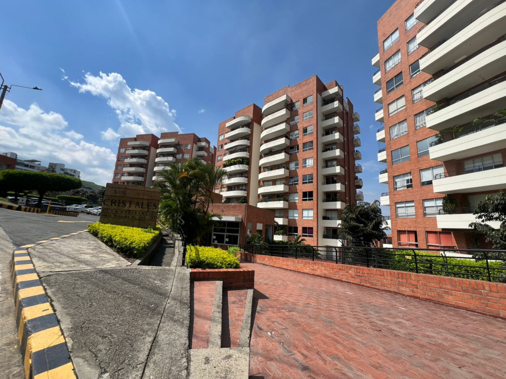 Apartamento En Arriendo - Cristales, Cali