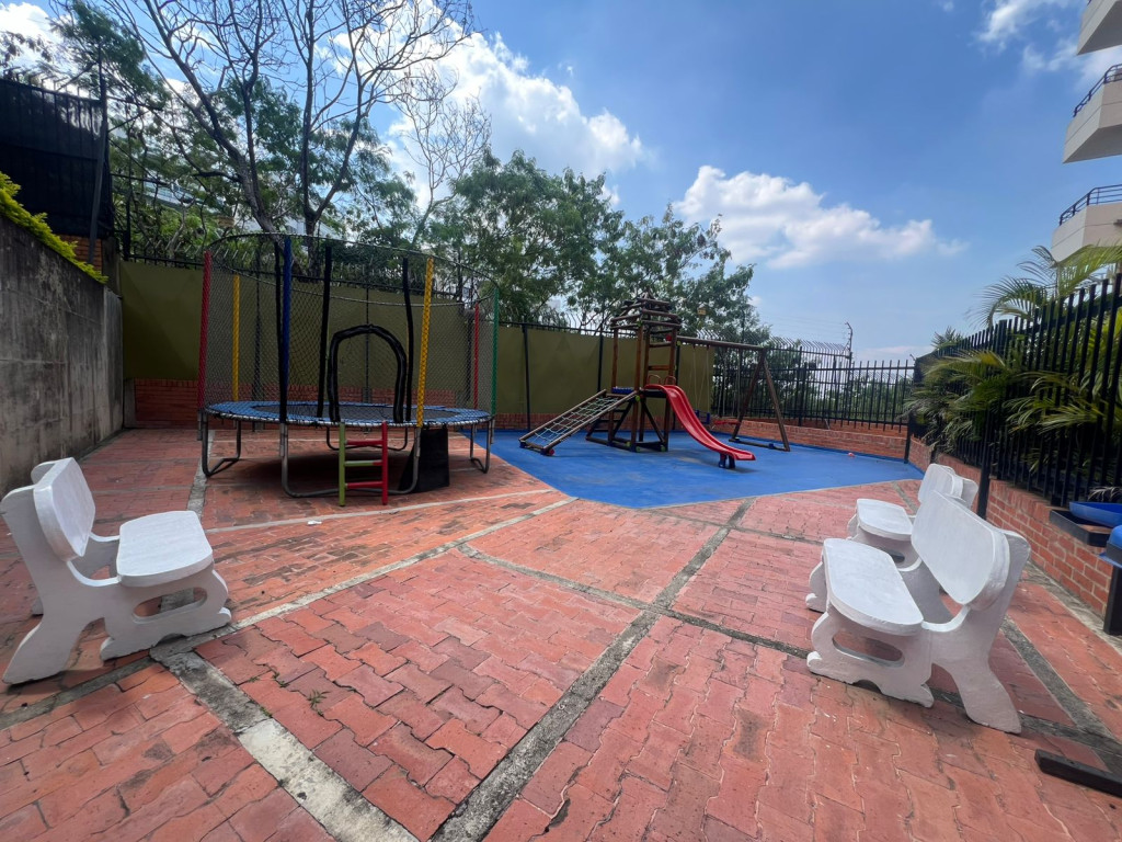 Apartamento En Arriendo - Cristales, Cali