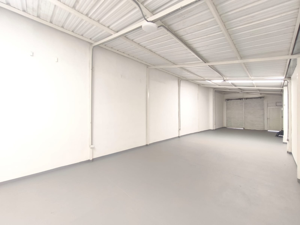 Local En Arriendo - Obrero   , Cali
