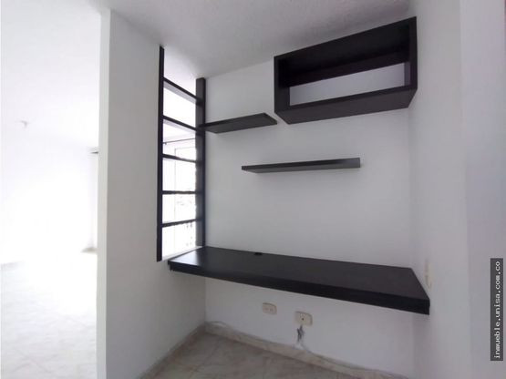 Apartamento En Arriendo - El Refugio, Cali