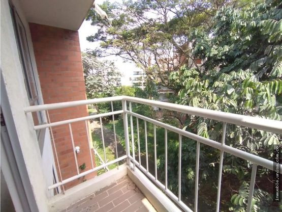 Apartamento En Arriendo - El Refugio, Cali