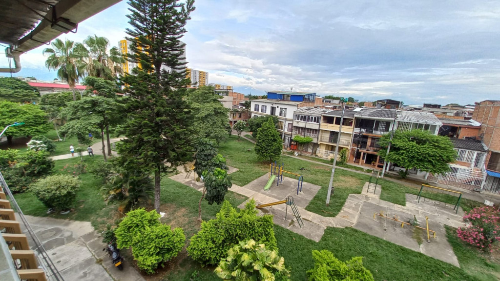 Apartamento En Arriendo - Parque Residencial El Bosque, Cali