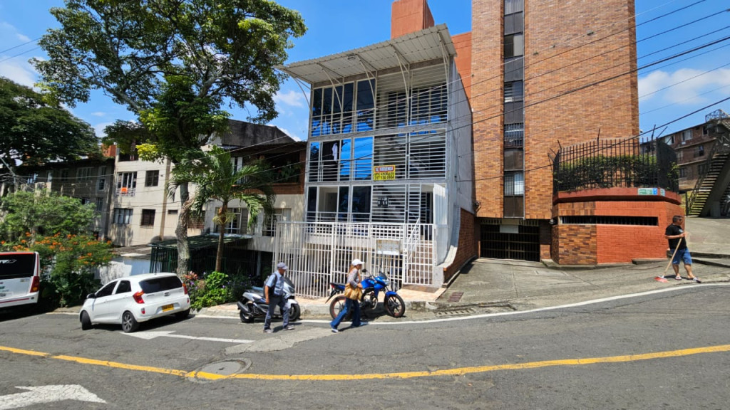 Apartamento En Arriendo - San Cayetano, Cali