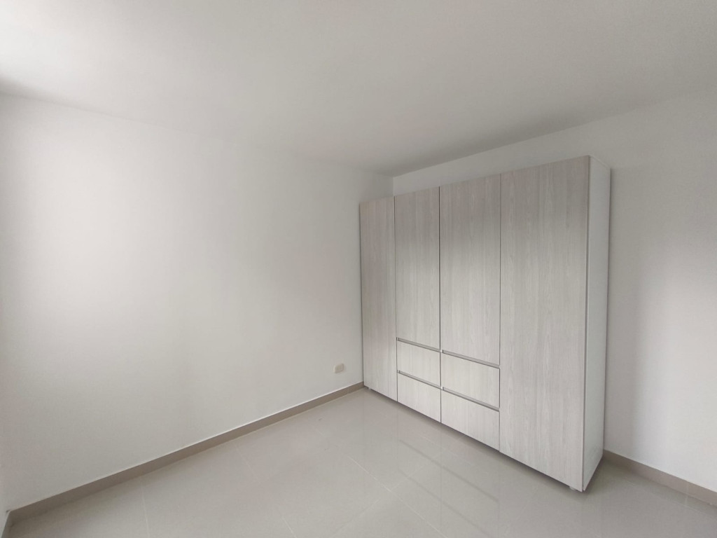 Apartamento En Arriendo - Ciudad Guabinas, Yumbo