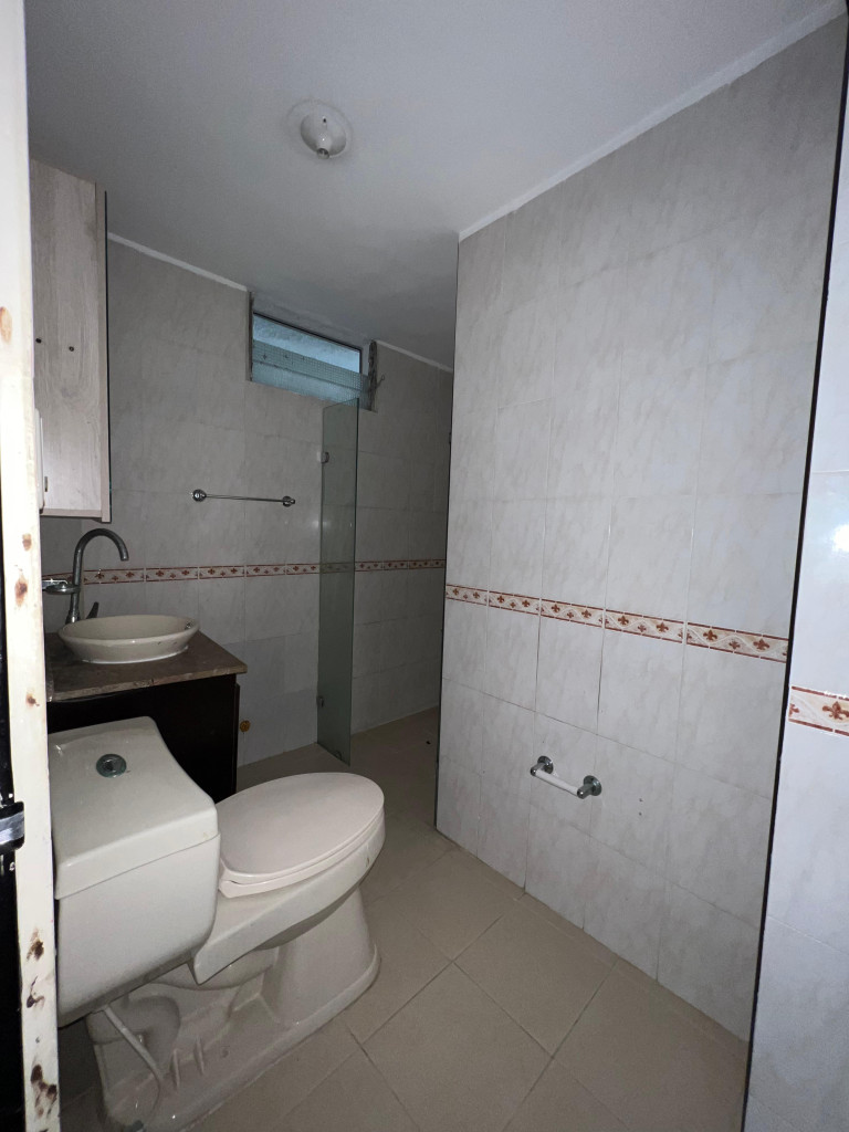 Apartamento En Venta - El Limonar, Cali