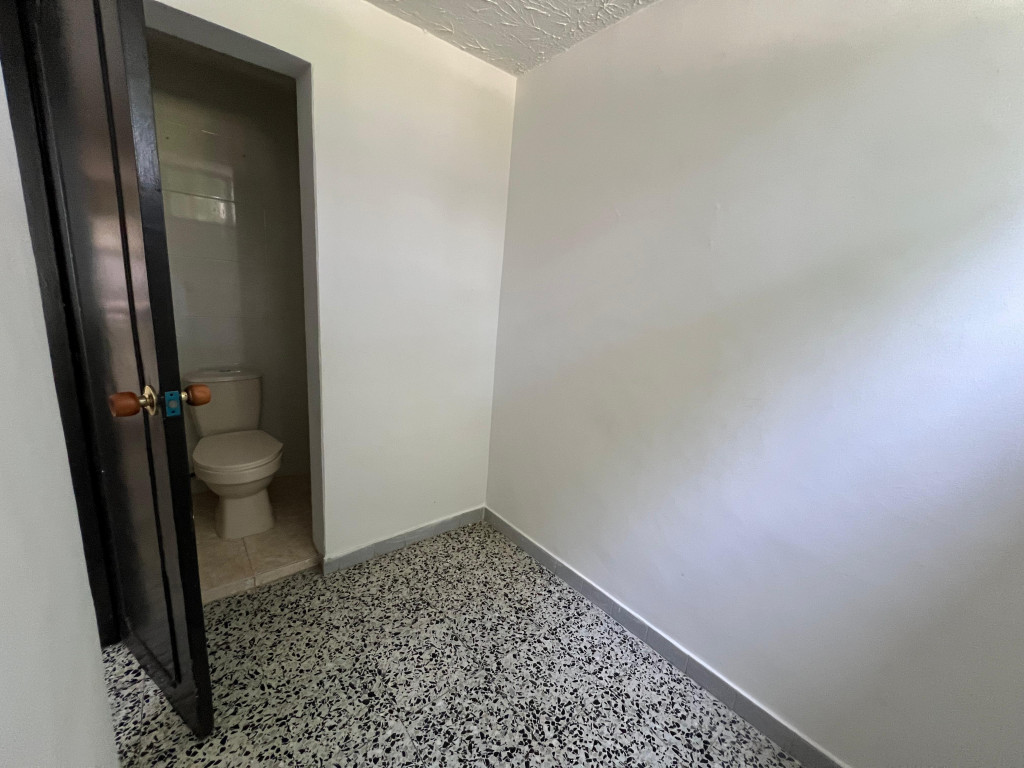 Apartamento En Venta - El Limonar, Cali