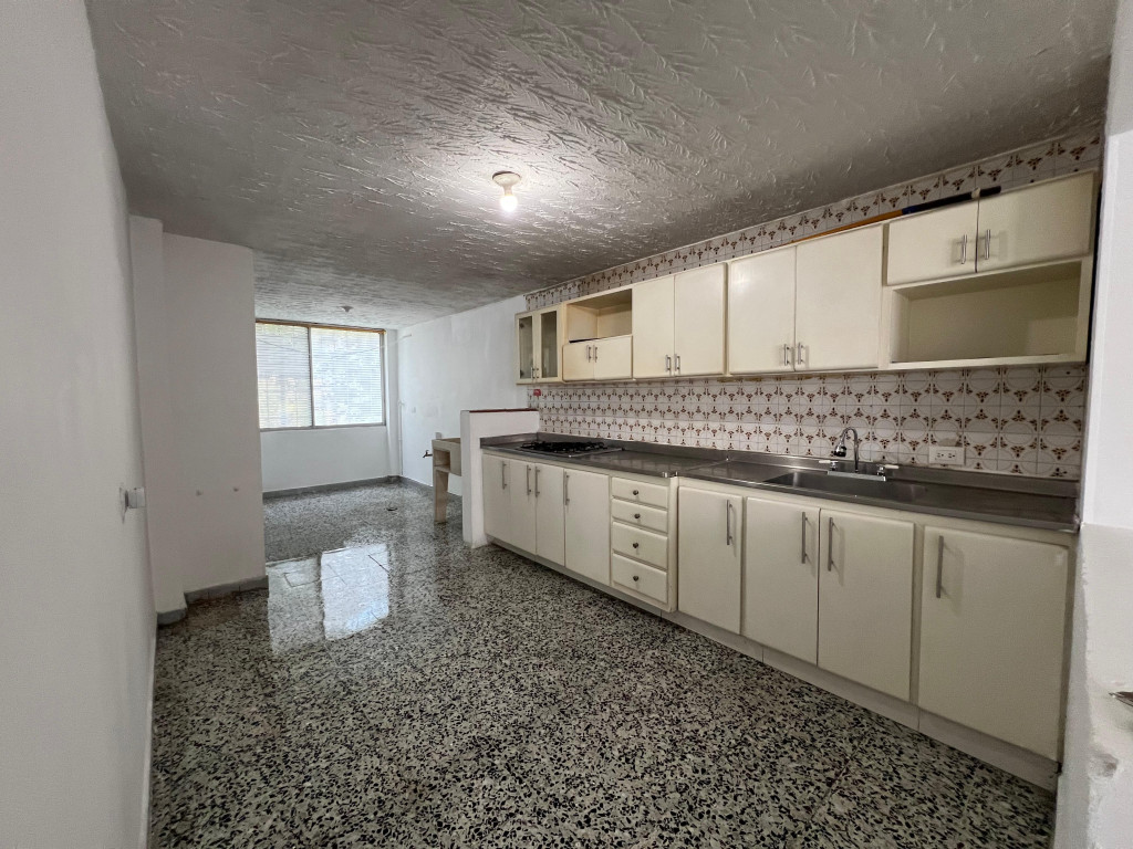 Apartamento En Venta - El Limonar, Cali