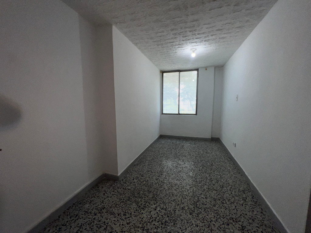 Apartamento En Venta - El Limonar, Cali