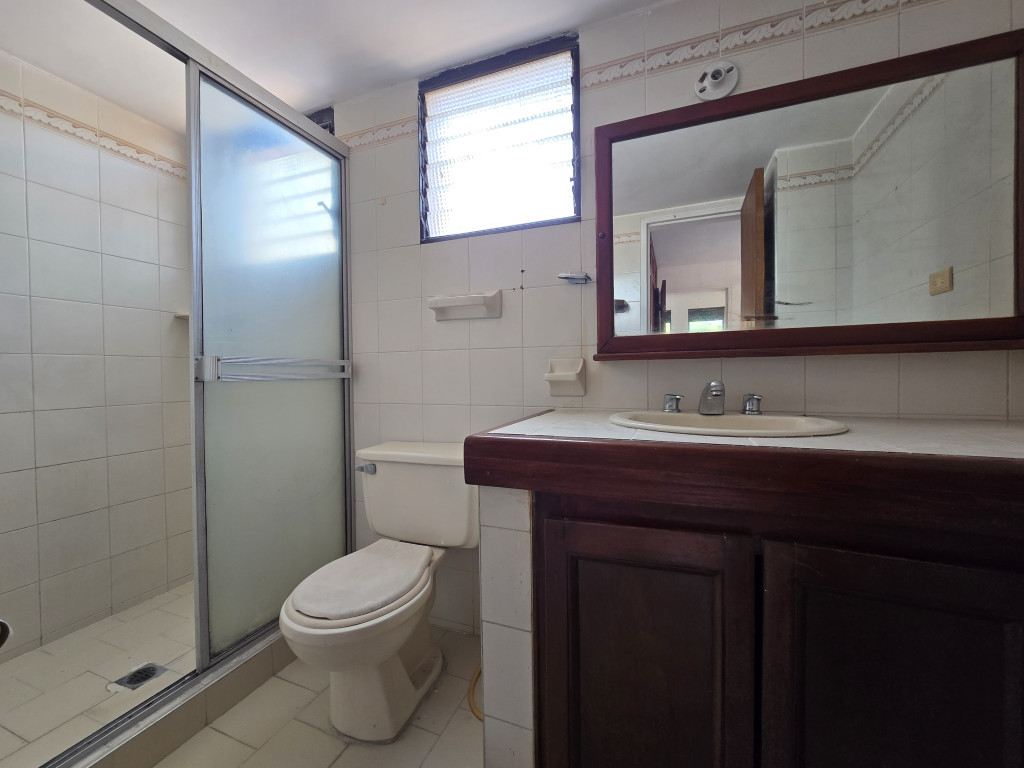 Casa En Venta - Urbanización San Joaquin, Cali