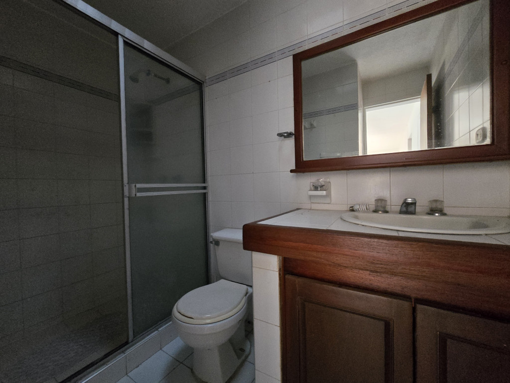 Casa En Venta - Urbanización San Joaquin, Cali