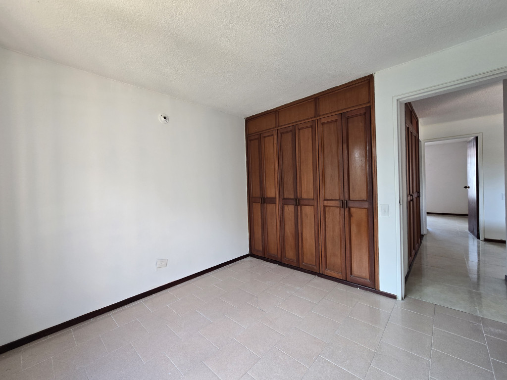 Casa En Venta - Urbanización San Joaquin, Cali