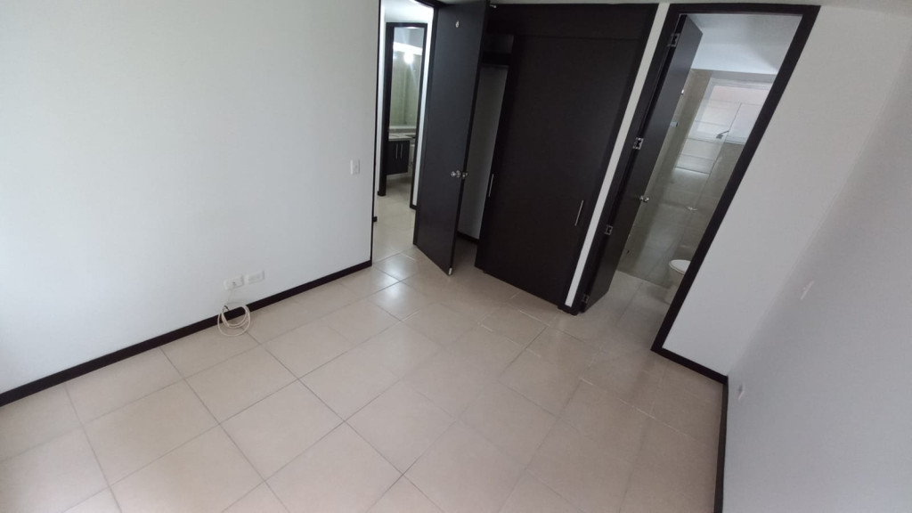 Apartamento En Arriendo - El Bosque, Cali