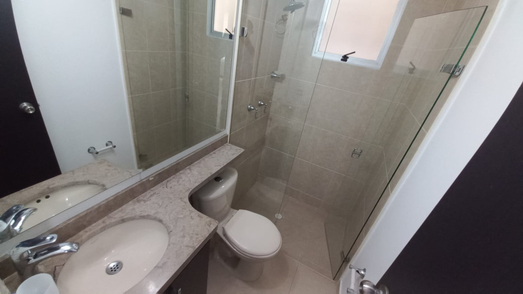 Apartamento En Arriendo - El Bosque, Cali
