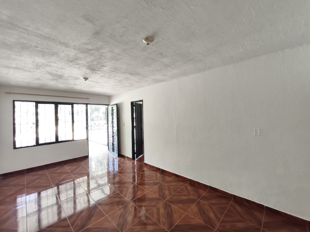 Casa En Arriendo - El Jardín, Cali