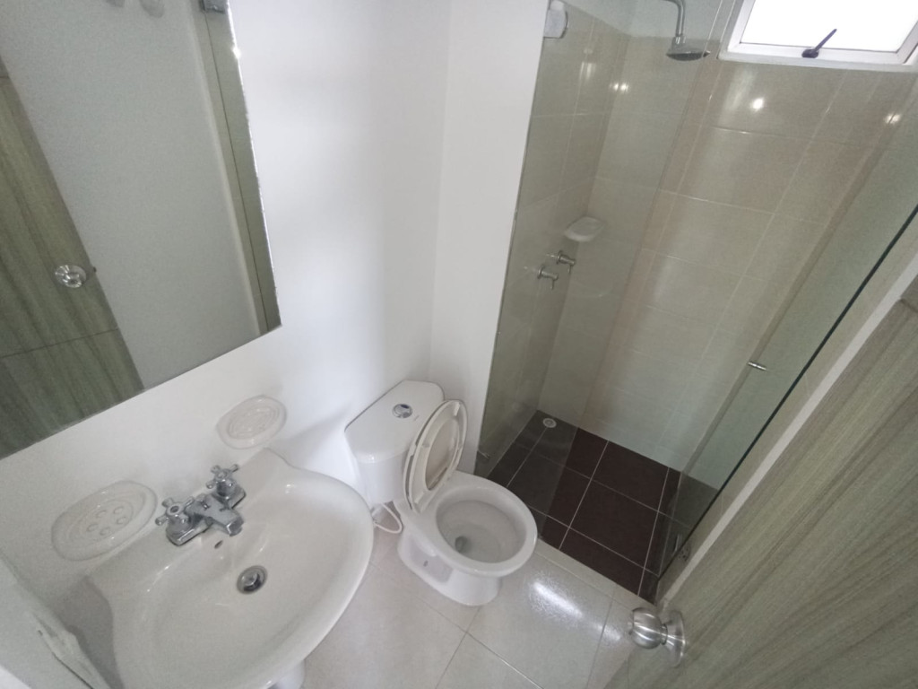 Apartamento En Arriendo - Prados Del Norte, Cali