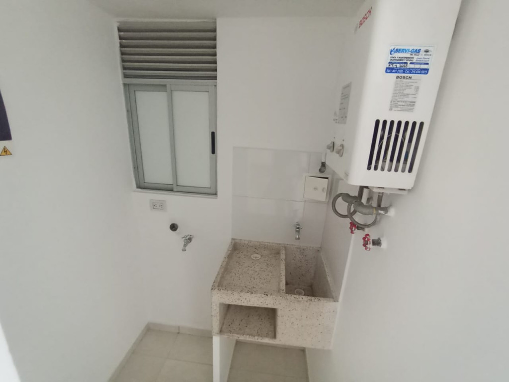 Apartamento En Arriendo - Prados Del Norte, Cali